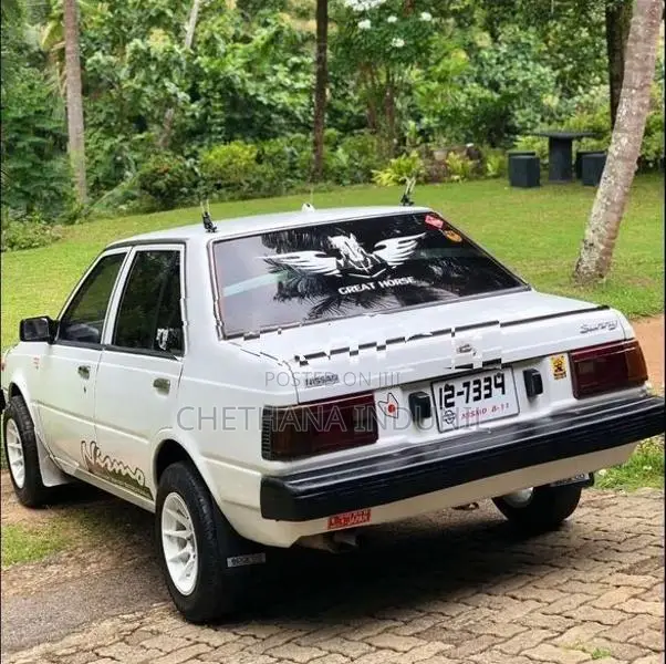 Nissan Sunny B11 1982