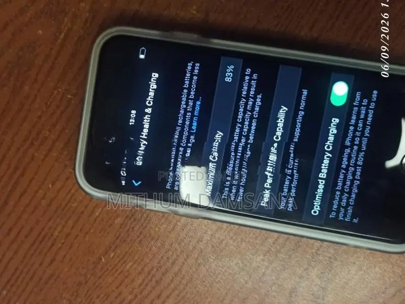 Apple iPhone 8 (Used)
