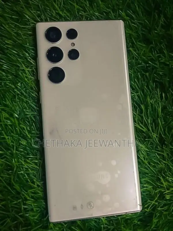 Samsung Galaxy S22 Ultra (Used)