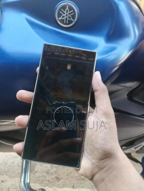Samsung Galaxy S24 Ultra (Used)
