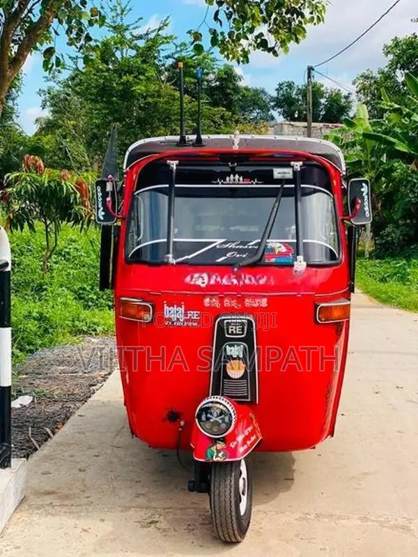 Bajaj RE Three Wheeler 2004
