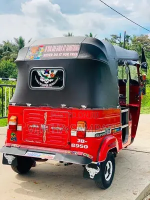 Bajaj RE Three Wheeler 2004