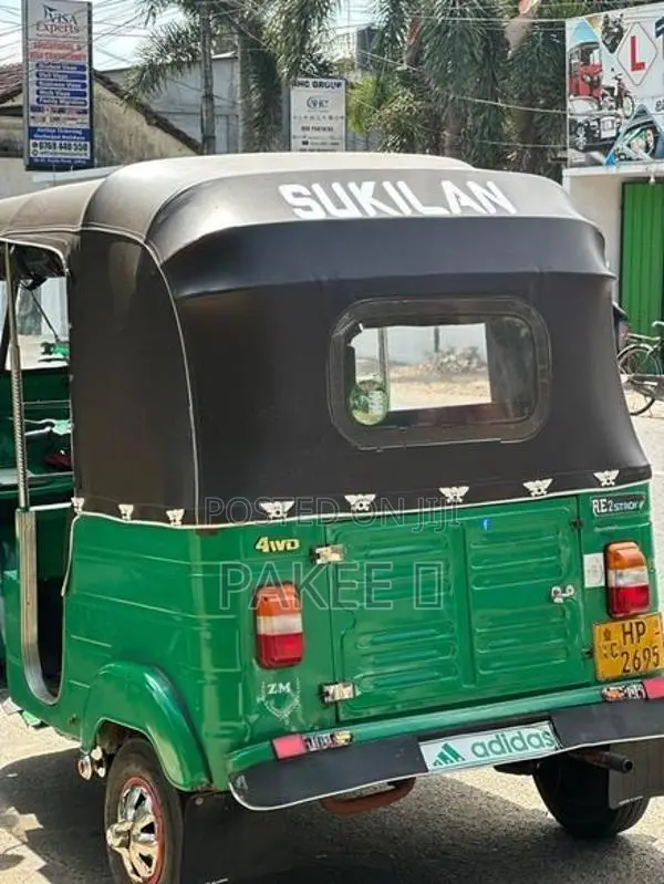 Bajaj RE 2006