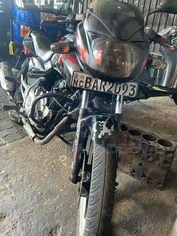 Bajaj Pulsar 150 2013