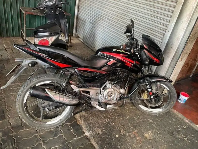 Bajaj Pulsar 150 2013