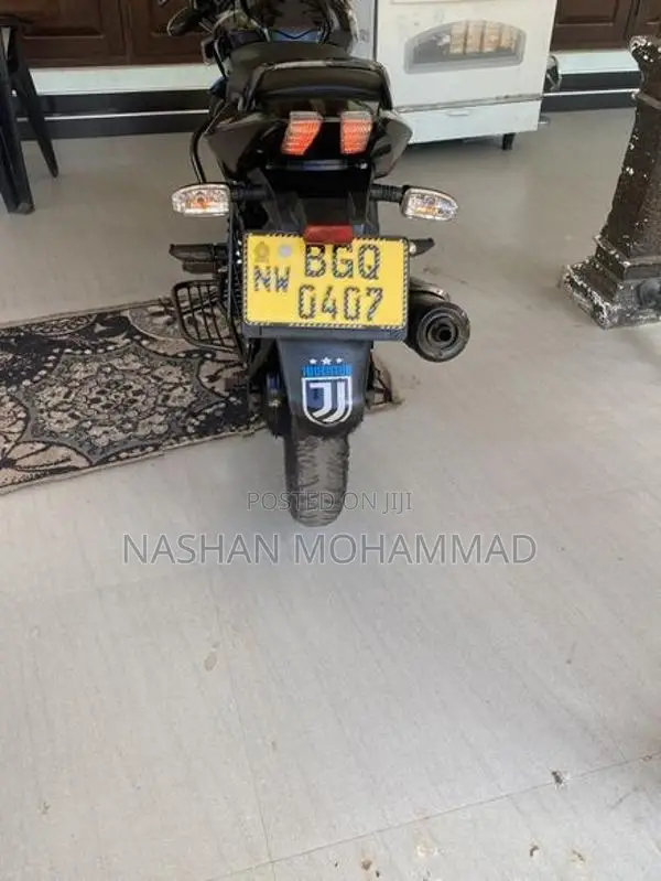 Bajaj Pulsar 150 2018