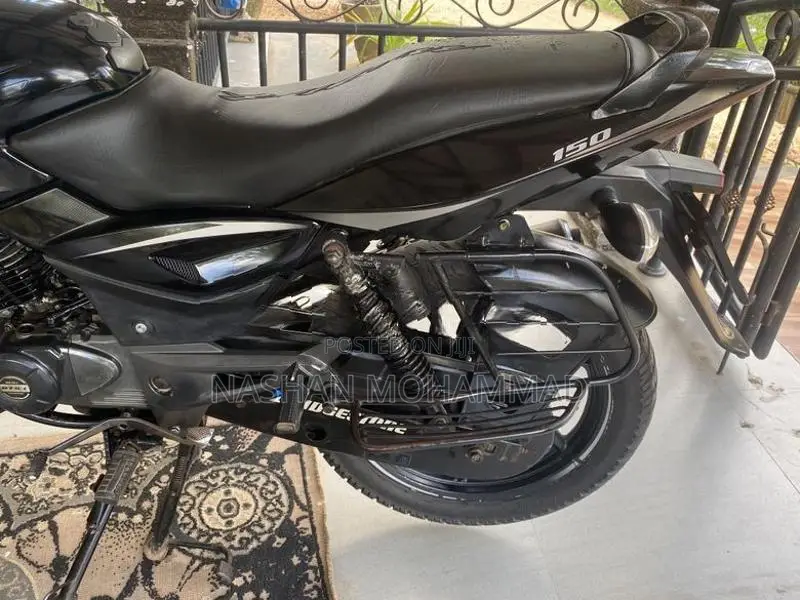 Bajaj Pulsar 150 2018