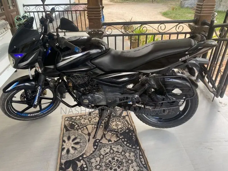 Bajaj Pulsar 150 2018