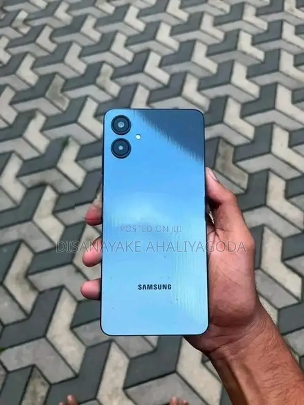 Samsung Galaxy A06 (Used)