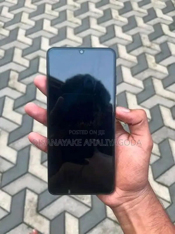 Samsung Galaxy A06 (Used)