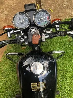 Suzuki GN 125 2025
