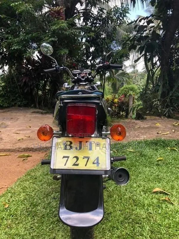 Suzuki GN 125 2025