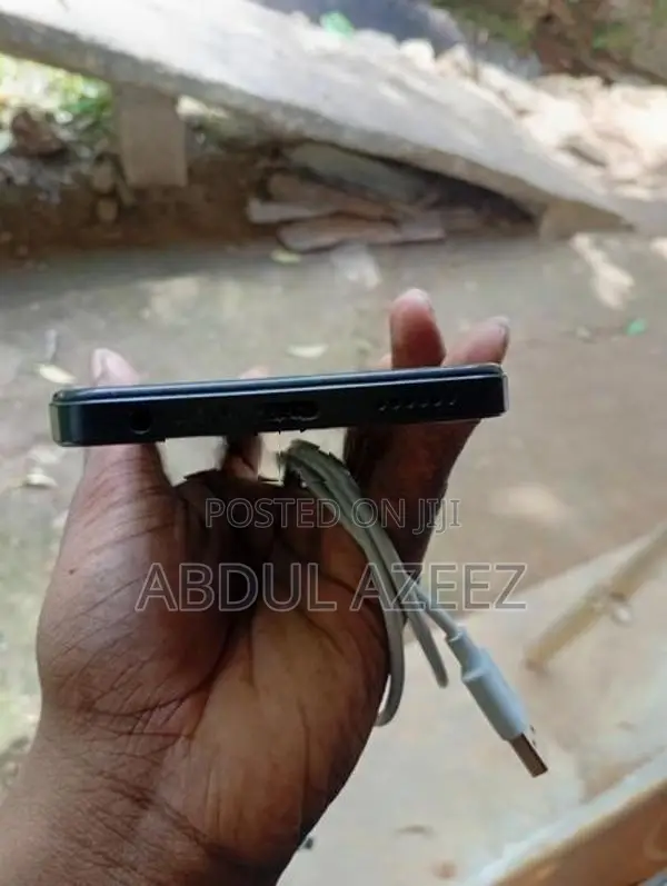 Black view Wave 8C (Used)