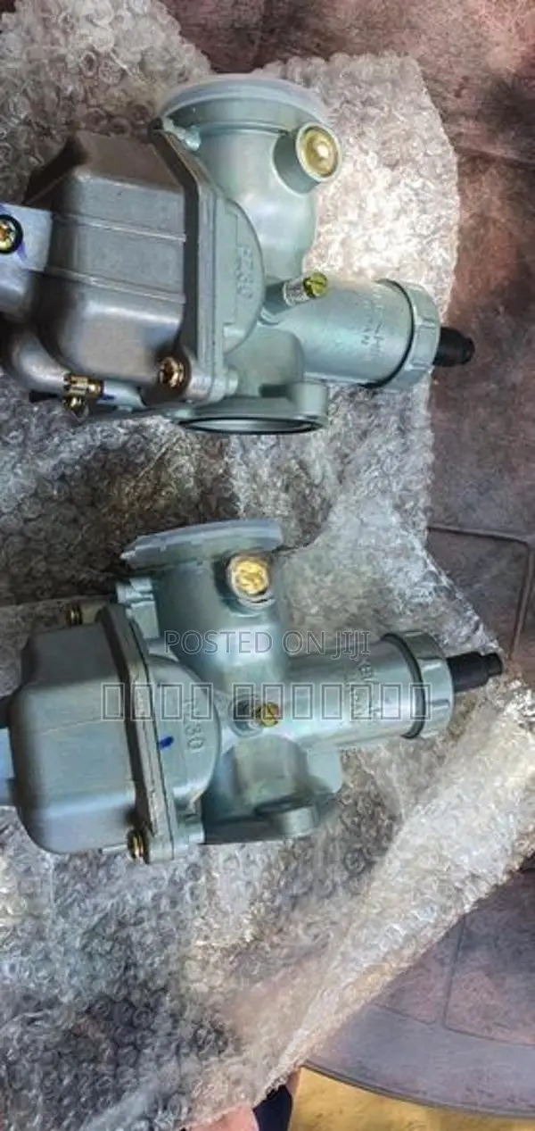 Honda CD200 Roadmaster Carburetor