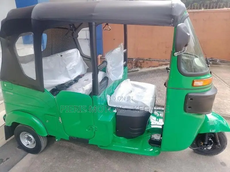 Bajaj RE 2026