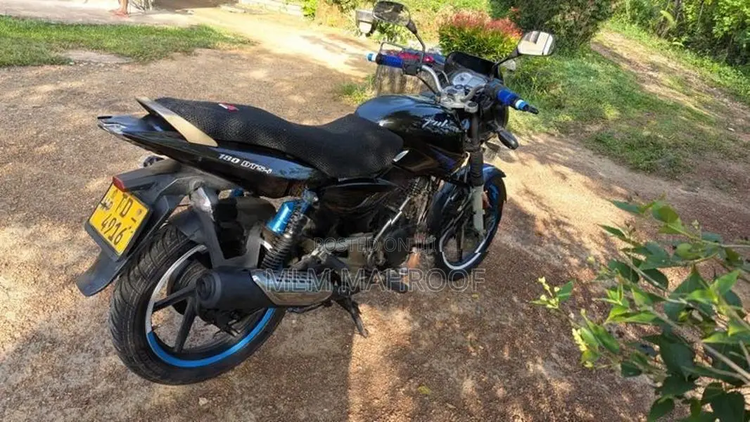 Bajaj Pulsar 180 2007