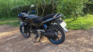 Bajaj Pulsar 180 2007
