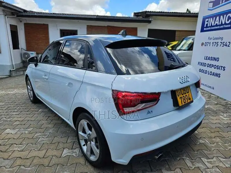 Audi A1 Black Top 2016