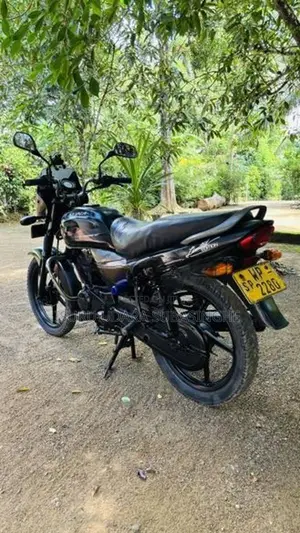 Bajaj Platina 100 2011
