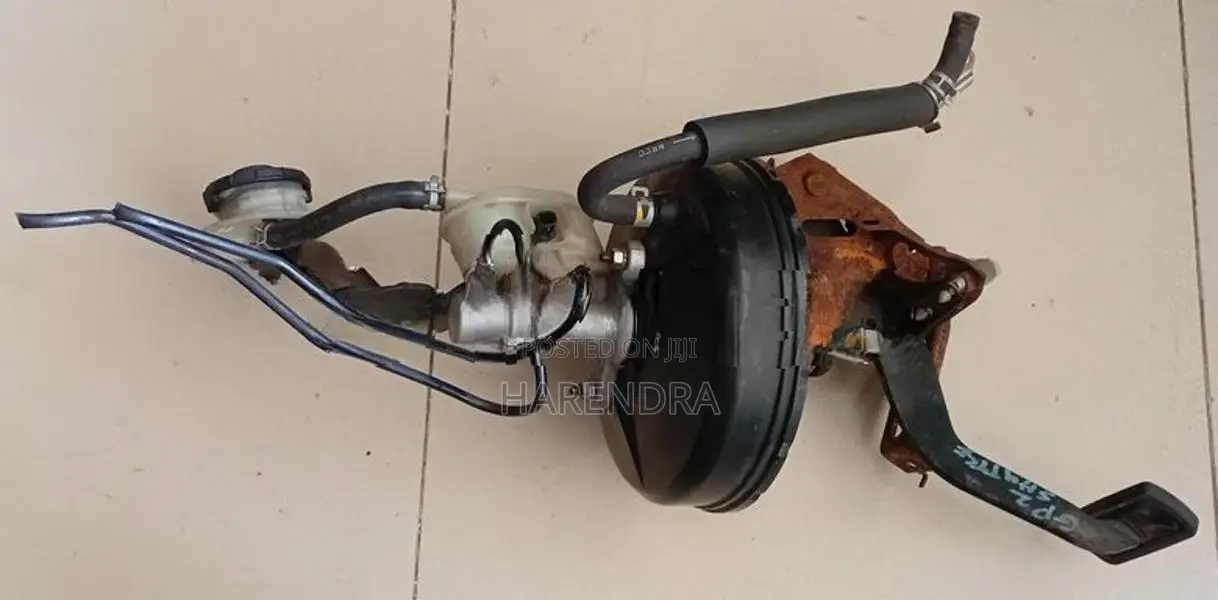 Honda Fit Shuttle GP2 Breakbooster