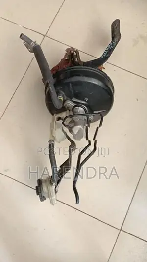 Honda Fit Shuttle GP2 Breakbooster