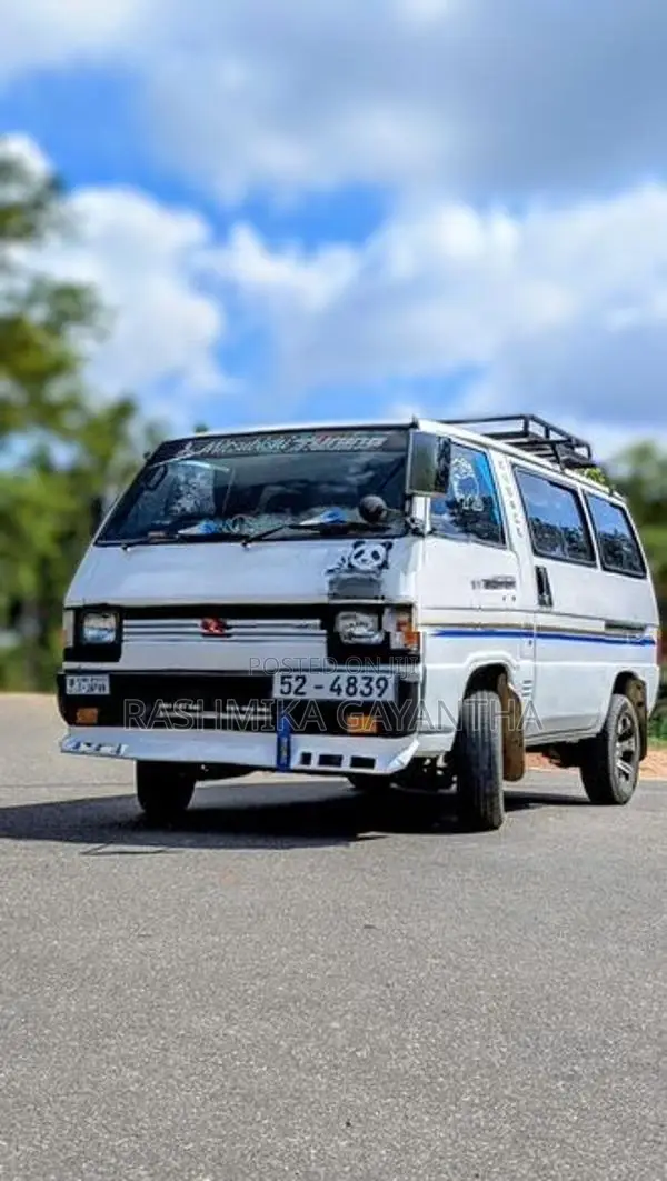 Mitsubishi L300 1985