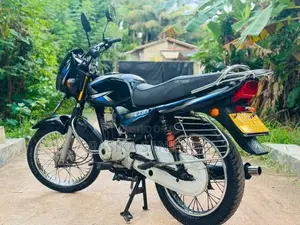 Bajaj CT100 2018