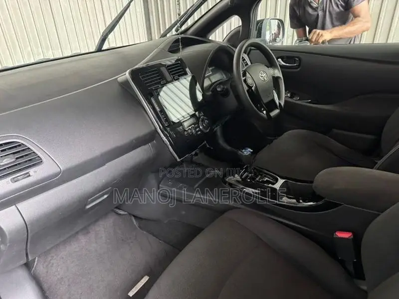 Nissan Leaf Engine convert 2014