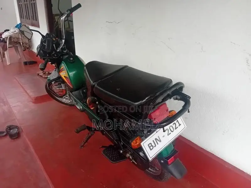 TVS XL 100 2025