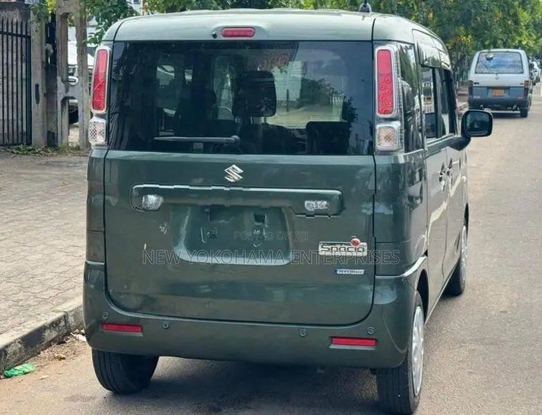 Suzuki Spacia 2023