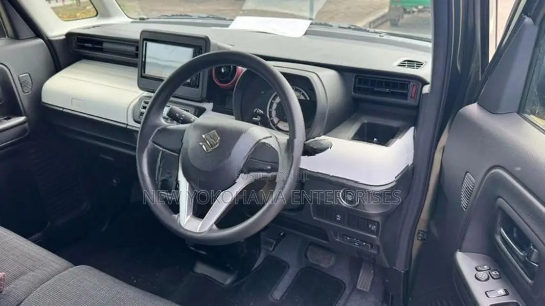 Suzuki Spacia 2023