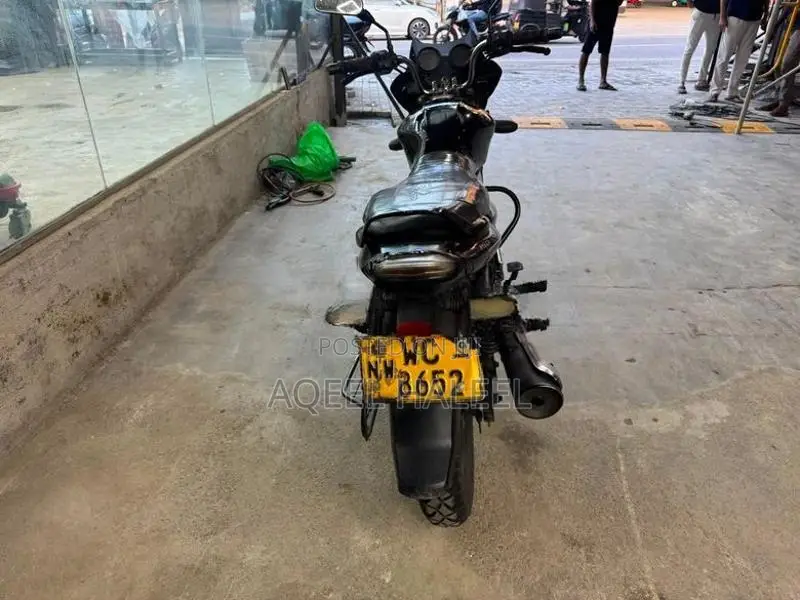 Bajaj Discover 2010