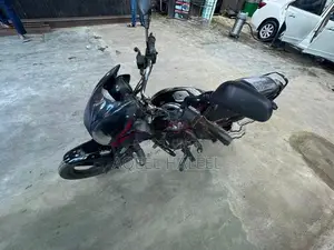 Bajaj Discover 2010