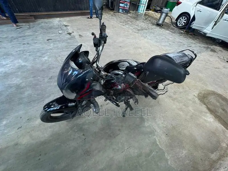 Bajaj Discover 2010