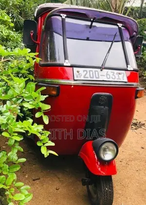 Bajaj RE 1994