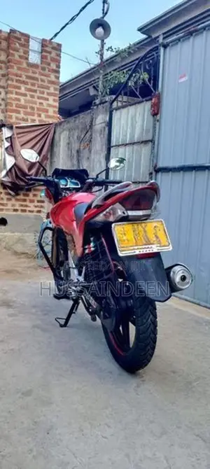 Hero CBZ Z Xtreme 2012