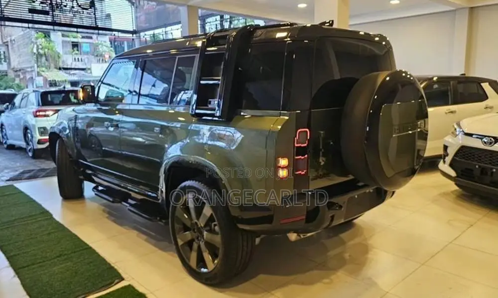 Land Rover Defender X Dynamic HSC L663, 2025