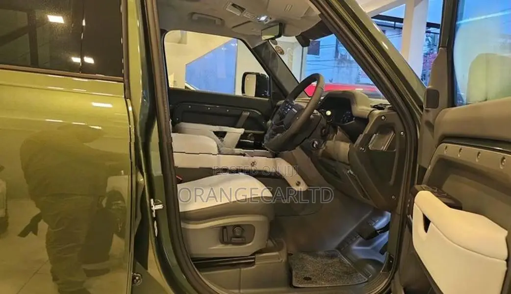 Land Rover Defender X Dynamic HSC L663, 2025