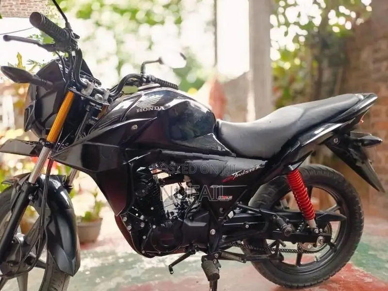 Honda Twister 2013