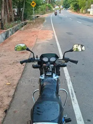 Bajaj CT100 2019