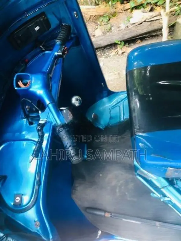 Bajaj RE 1997