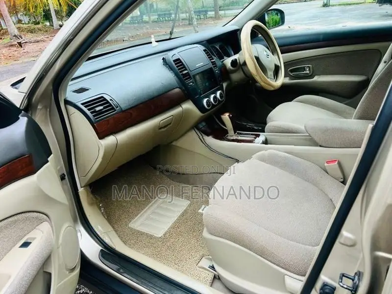 Nissan Bluebird 2007