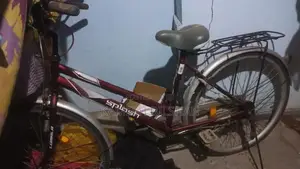 Lumala බාවිතා කරන ලද කාලෙකින් පාවිච්චි කරල නෑ බයිසිකලය