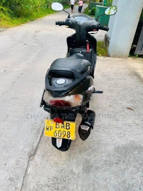 TVS Wego 110 2012