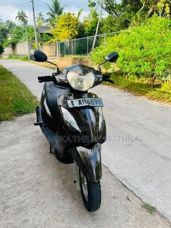TVS Wego 110 2012