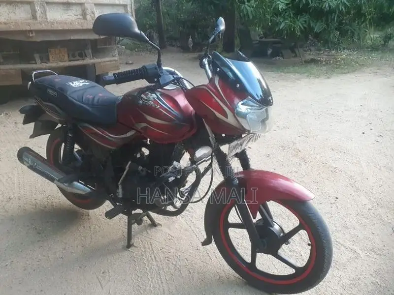 Bajaj Discover 2011