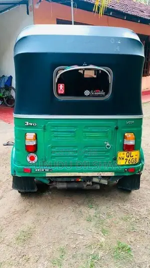 Bajaj RE 2007