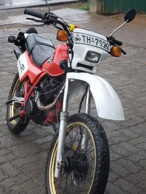 Honda XLR 200 2007