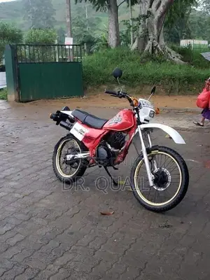 Honda XLR 200 2007