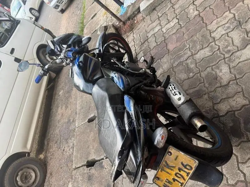 Bajaj Discover 125 2007